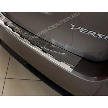 Накладка на задний бампер (полированная) Toyota Verso (2013-) бренд – Croni главное фото